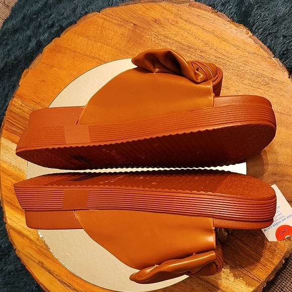 NWT Rouge Tied Front Bow Sandals 7.5 Slides - Picture 7 of 12